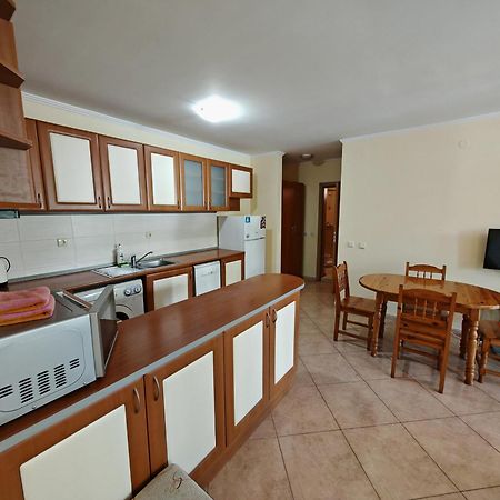 Marina Delfin Apartments - Top Location & Pet Friendly Sveti Vlas Exteriér fotografie