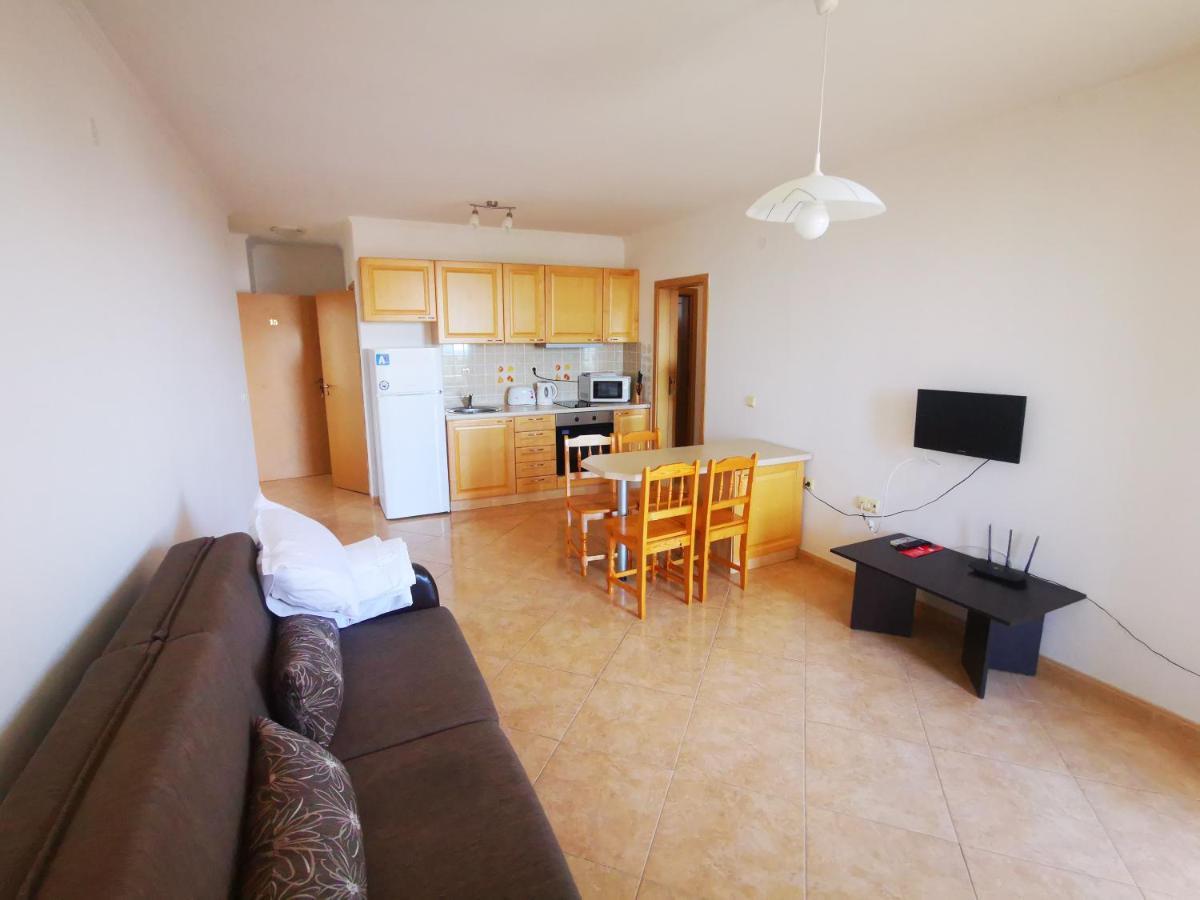 Marina Delfin Apartments - Top Location & Pet Friendly Sveti Vlas Exteriér fotografie