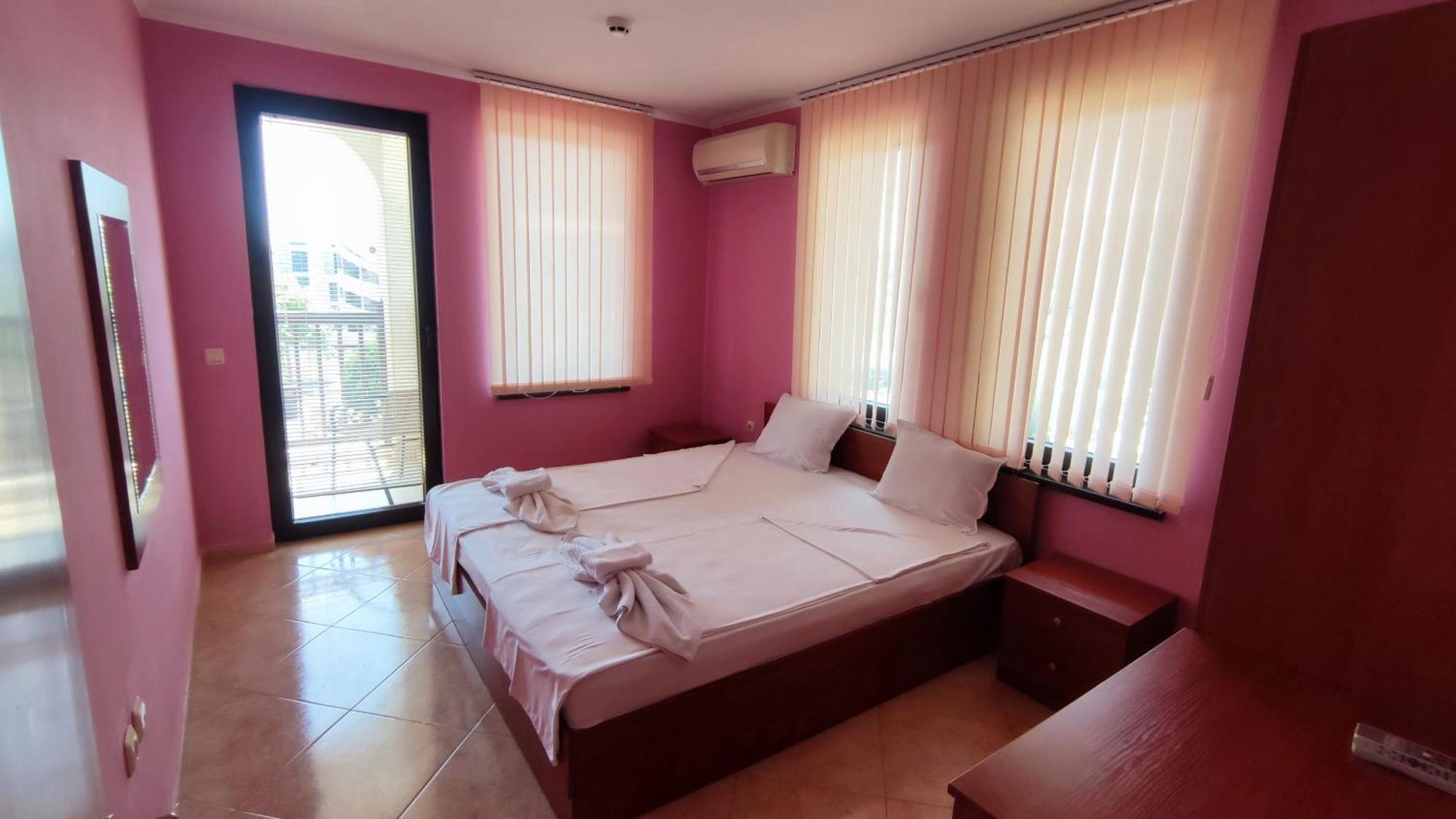 Marina Delfin Apartments - Top Location & Pet Friendly Sveti Vlas Exteriér fotografie