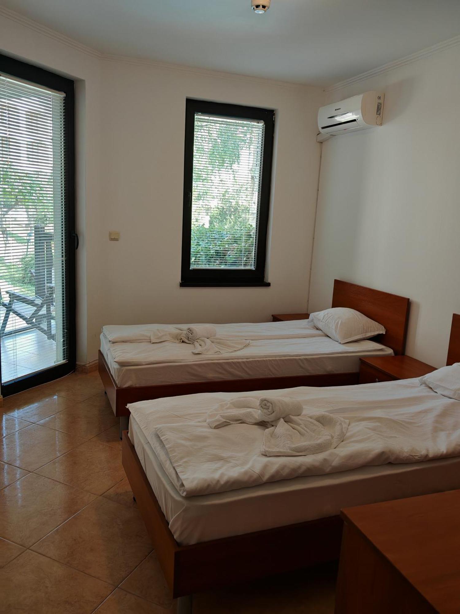 Marina Delfin Apartments - Top Location & Pet Friendly Sveti Vlas Exteriér fotografie